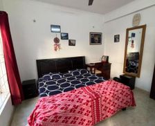 India Uttarakhand Bhowāli vacation rental compare prices direct by owner 27021874