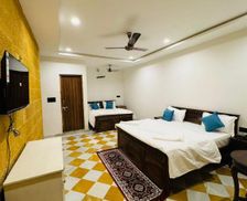 India Rajasthan Jaisalmer vacation rental compare prices direct by owner 14444241