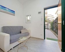 Italy Lazio Rome vacation rental compare prices direct by owner 33244137