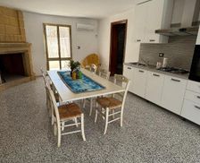 Italy Apulia Casalabate vacation rental compare prices direct by owner 36624414