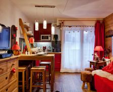 France Auvergne-Rhone-Alpes Brides-les-Bains vacation rental compare prices direct by owner 3895606