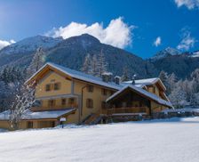 Italy Valle d'Aosta Gressoney-Saint-Jean vacation rental compare prices direct by owner 13883226