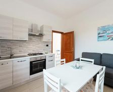 Italy Sardinia Porto Pozzo vacation rental compare prices direct by owner 28238709