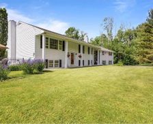 United States Vermont Saint Albans vacation rental compare prices direct by owner 12750917