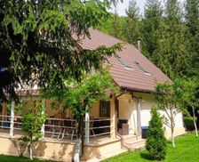 Romania Vrancea Lepşa vacation rental compare prices direct by owner 15151522