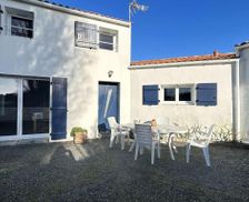 France Pays de la Loire Barbâtre vacation rental compare prices direct by owner 10218059