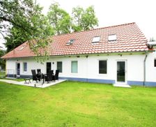 Germany Mecklenburg-Pomerania Lohmen vacation rental compare prices direct by owner 25080566