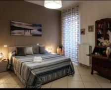 Italy Campania Marigliano vacation rental compare prices direct by owner 35426617