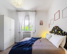 Italy Marche Lido di Fermo vacation rental compare prices direct by owner 14607116