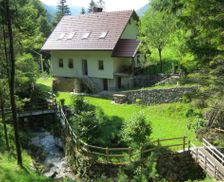 Slovenia Küstenland Donja Trebusa vacation rental compare prices direct by owner 4469453