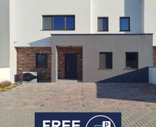 Slovakia Trnavský kraj Šamorín vacation rental compare prices direct by owner 35209400