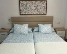 Spain Andalucía Salteras vacation rental compare prices direct by owner 25138403