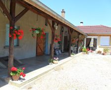 France Burgundy Romenay vacation rental compare prices direct by owner 13008381