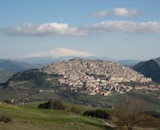 Italy Sicily Gangi vacation rental compare prices direct by owner 13666495