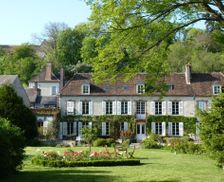 France Centre Château-Renard vacation rental compare prices direct by owner 19185790