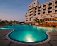 India Gujarat Rajkot vacation rental compare prices direct by owner 26868976
