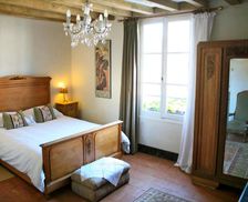 France Pays de la Loire Saint-Pierre-du-Lorouër vacation rental compare prices direct by owner 12985823