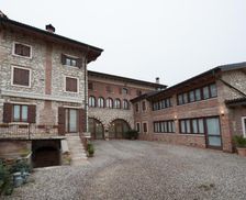 Italy Veneto Negrar vacation rental compare prices direct by owner 13810415