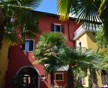 Italy Trentino Alto Adige Riva del Garda vacation rental compare prices direct by owner 14378891