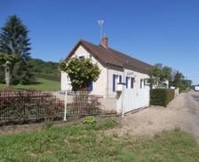 France Burgundy Montigny-aux-Amognes vacation rental compare prices direct by owner 12991491