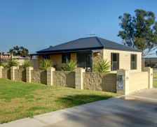 Australia New South Wales Mulwala vacation rental compare prices direct by owner 14313196