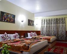 India Sikkim Pelling vacation rental compare prices direct by owner 14106751