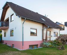 Germany Rhineland-Palatinate Niedermennig vacation rental compare prices direct by owner 35075773