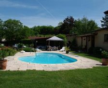 France Auvergne Mirefleurs vacation rental compare prices direct by owner 13703756