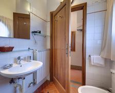 Italy Tuscany Strada vacation rental compare prices direct by owner 18356204