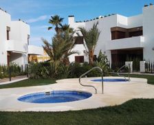 Spain Valencia Community Playas de Orihuela vacation rental compare prices direct by owner 29815663