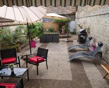 France Deux-Sèvres Chef-Boutonne vacation rental compare prices direct by owner 15893423