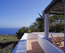 Italy Sicily Pantelleria vacation rental compare prices direct by owner 16290915