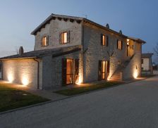 Italy Umbria Foligno vacation rental compare prices direct by owner 13417861