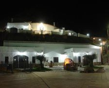 Spain Andalucía Graena vacation rental compare prices direct by owner 13689869