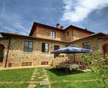 Italy Tuscany Lucignano vacation rental compare prices direct by owner 24838799