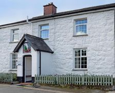 United Kingdom Gwynedd Llanuwchllyn vacation rental compare prices direct by owner 12988086