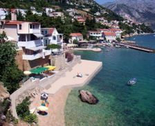 Croatia Split-Dalmatia County Pisak vacation rental compare prices direct by owner 10123387