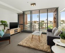 Australia VIC Port Melbourne vacation rental compare prices direct by owner 29943384