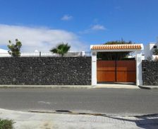 Spain Lanzarote Nazaret vacation rental compare prices direct by owner 14966141