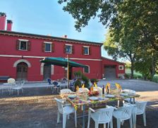 Italy Marche Serrungarina vacation rental compare prices direct by owner 15198534