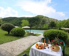 Italy Marche Apecchio vacation rental compare prices direct by owner 25100462