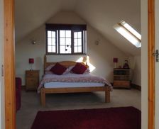 United Kingdom Glamorgan Llancarfan vacation rental compare prices direct by owner 13891318