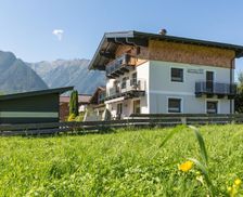 Austria Salzburg Neukirchen am Großvenediger vacation rental compare prices direct by owner 14718368