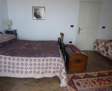 Italy Calabria Gerace vacation rental compare prices direct by owner 14181629