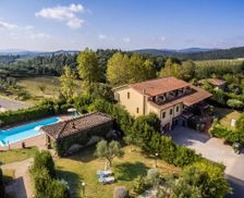 Italy Tuscany San Gimignano vacation rental compare prices direct by owner 14333132