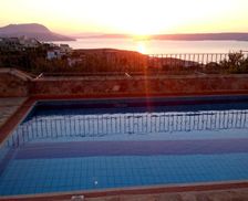 Greece Crete Kókkinon Khoríon vacation rental compare prices direct by owner 8310523