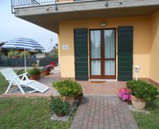 Italy Lombardy Monzambano vacation rental compare prices direct by owner 15792409