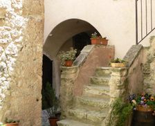 Italy Abruzzo Santo Stefano di Sessanio vacation rental compare prices direct by owner 14207096