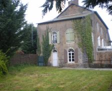 France Pays de la Loire Saint-Denis-dʼOrques vacation rental compare prices direct by owner 13762983