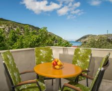 Croatia Dubrovnik-Neretva County Mokošica vacation rental compare prices direct by owner 18881078